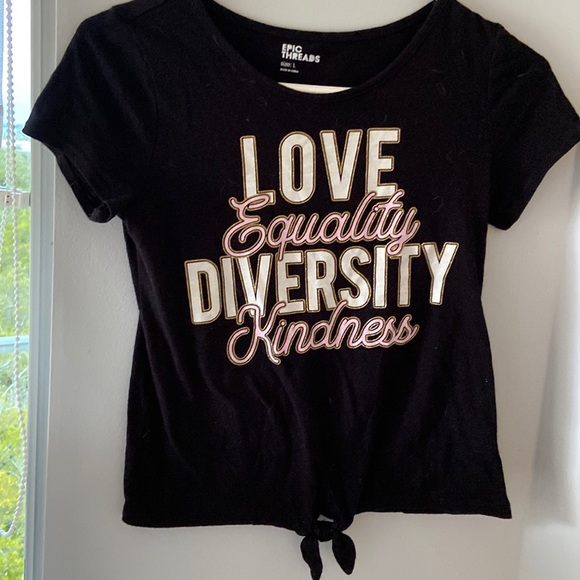 Epic Threads tshirt - Picture 1 of 2